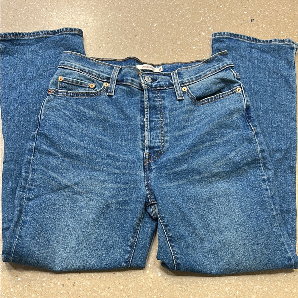 Levi's Straight Wedgie Straight Fit Jeans Size 29